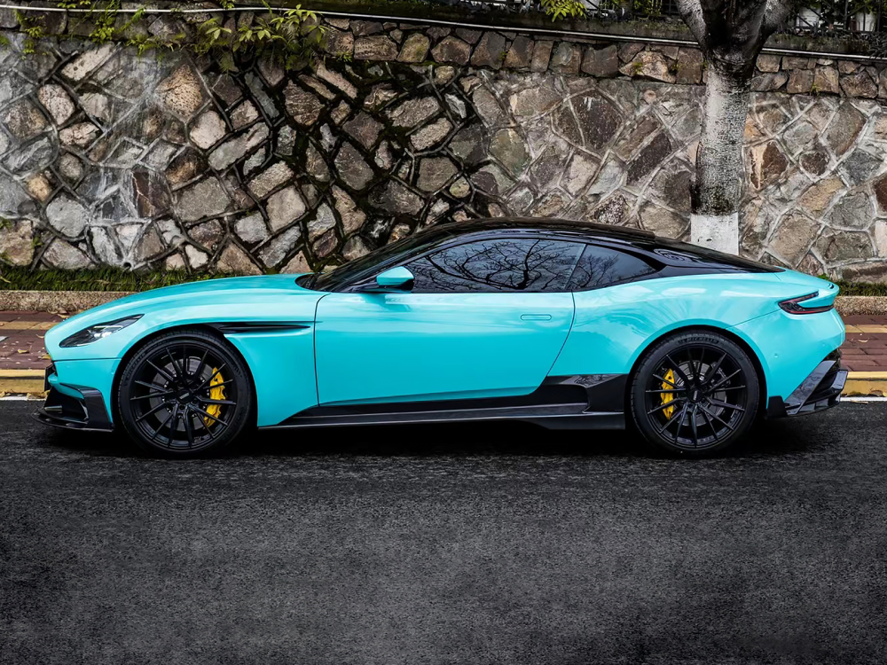 Aston Martin DB11 Paktechz Design Carbon Fiber Upper Side Skirts