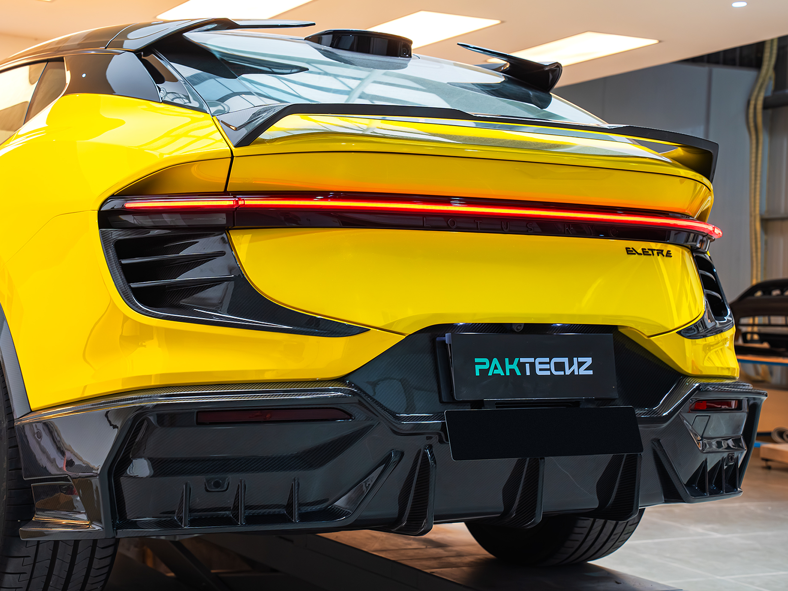 Lotus Eletre Paktechz Design Rear Diffuser