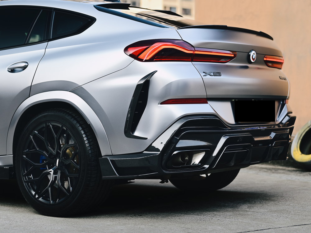 BMW X6  Paktechz Design Rear Diffuser + Rear Side Splitter