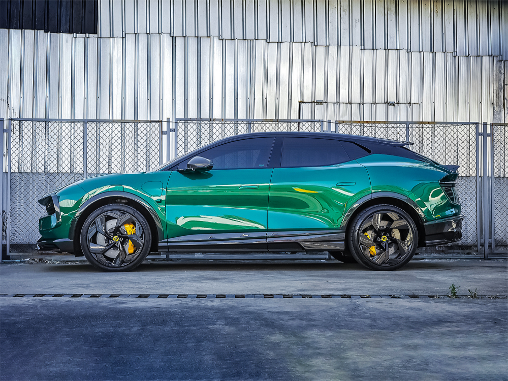 Lotus Eletre  Paktechz Design Side Skirts