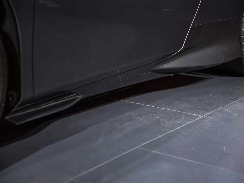Ferrari F8 OEM Style Side Skirts