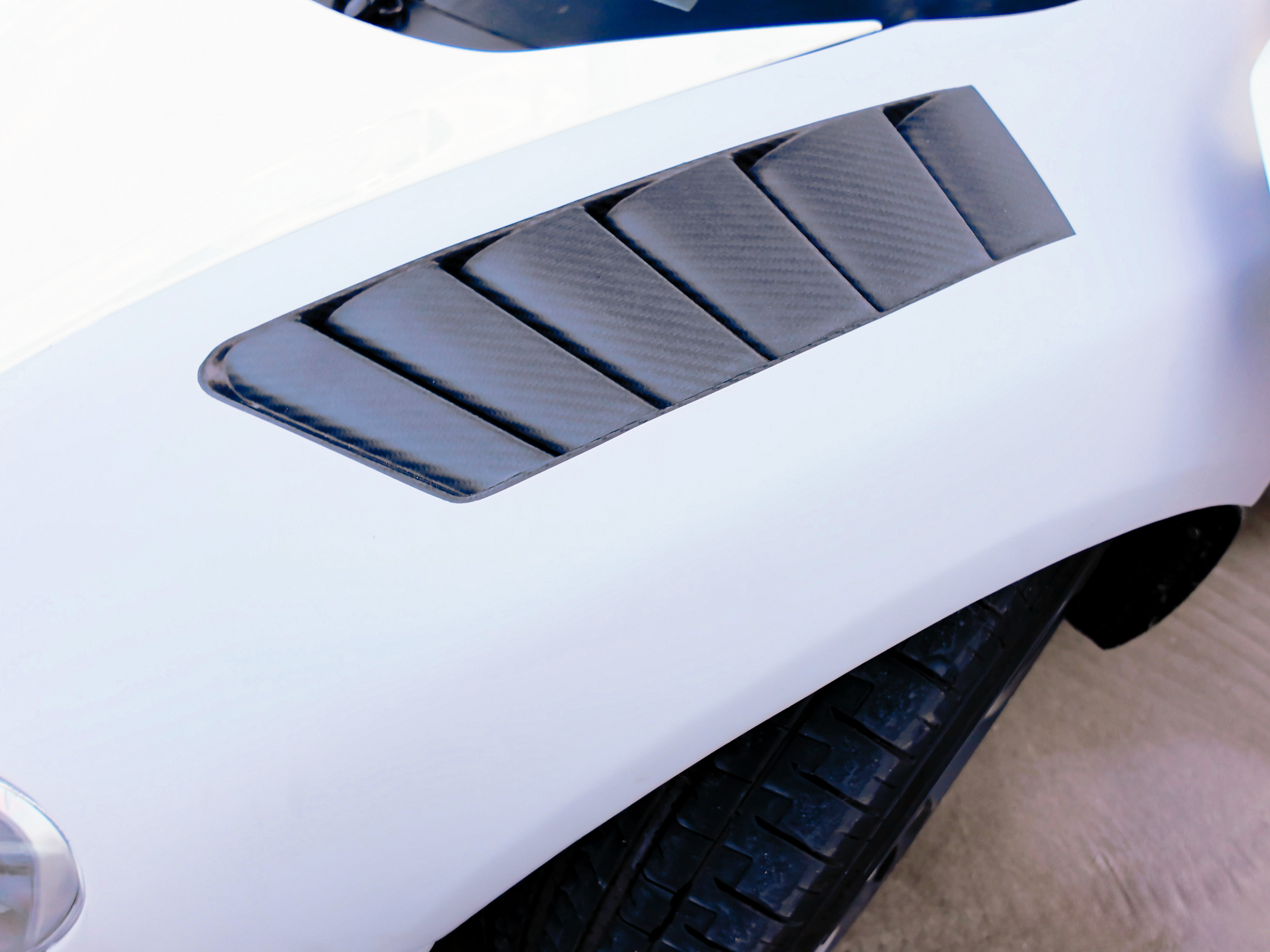 McLaren MP4-12C/625C/650S Upgrade 675LT Style Front Fenders
