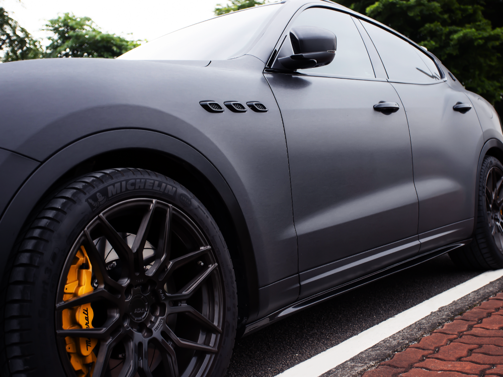 Maserati Levante Paktechz Design Side Skirts