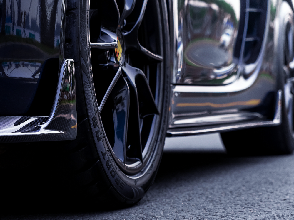 Porsche 718 Paktechz Design Side Skirts