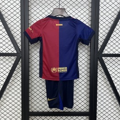 24/25 kids Barcelona home size 16-28 + free socks