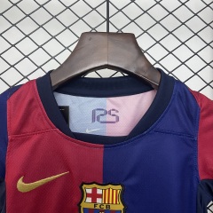 24/25 kids Barcelona home size 16-28 + free socks