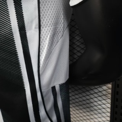 24/25 Juventus Home jersey Player version