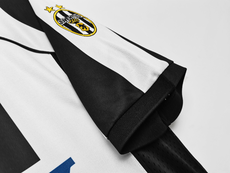 1997-1998 Juventus Retro Jersey Home