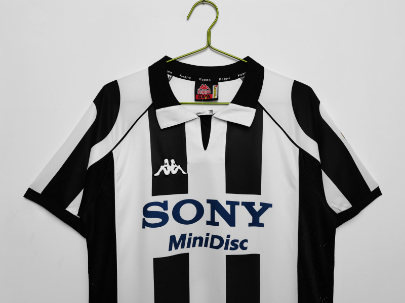 1997-1998 Juventus Retro Jersey Home