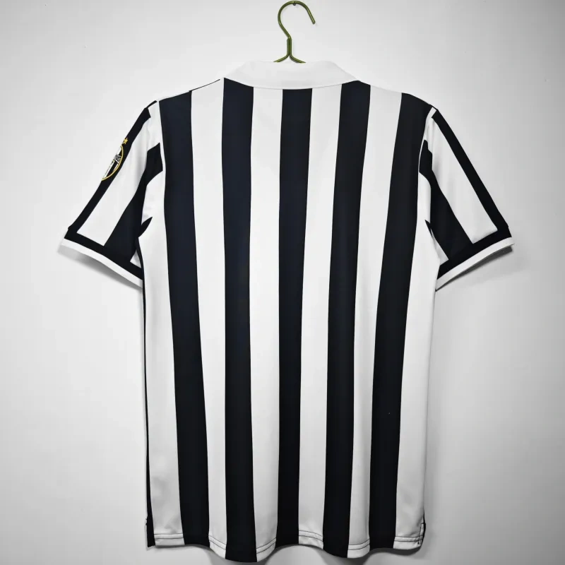 1998/99 Juventus Retro Jersey Home