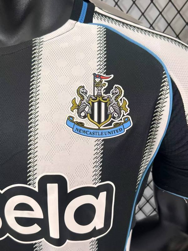 25/26 Newcastle United Home player