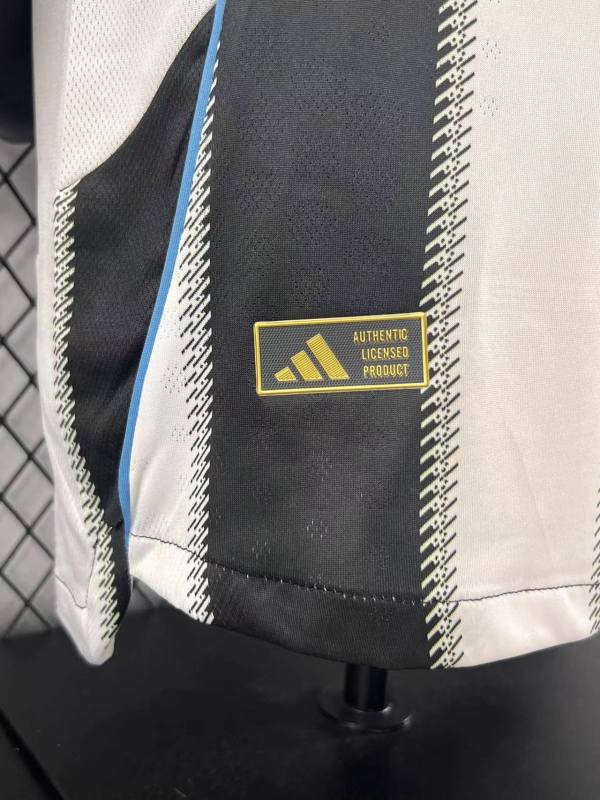 25/26 Newcastle United Home player
