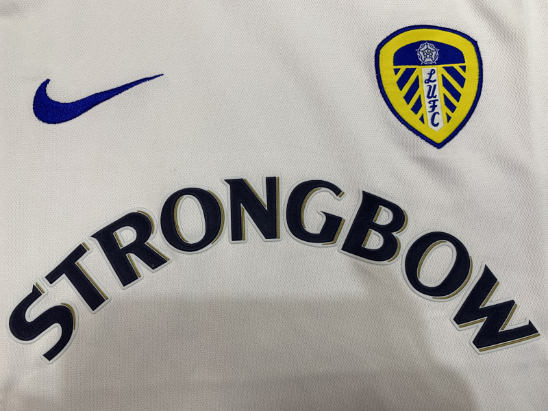 2000-2001 Retro Leeds United home jarsey