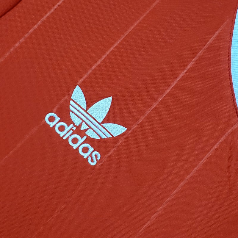1983-1984 home Retro Manchester United Soccer Jerseys