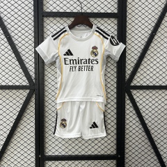 25/26 kids Real Madrid home size: 16-28 + free socks