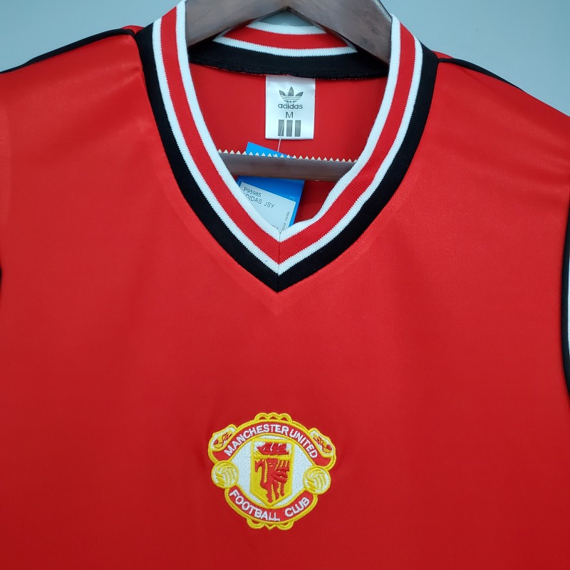 1985-1986 home Retro Manchester United Soccer Jerseys