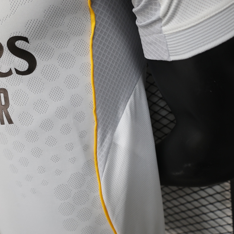 2025-2026 Real Madrid home Soccer Jerseys Player version