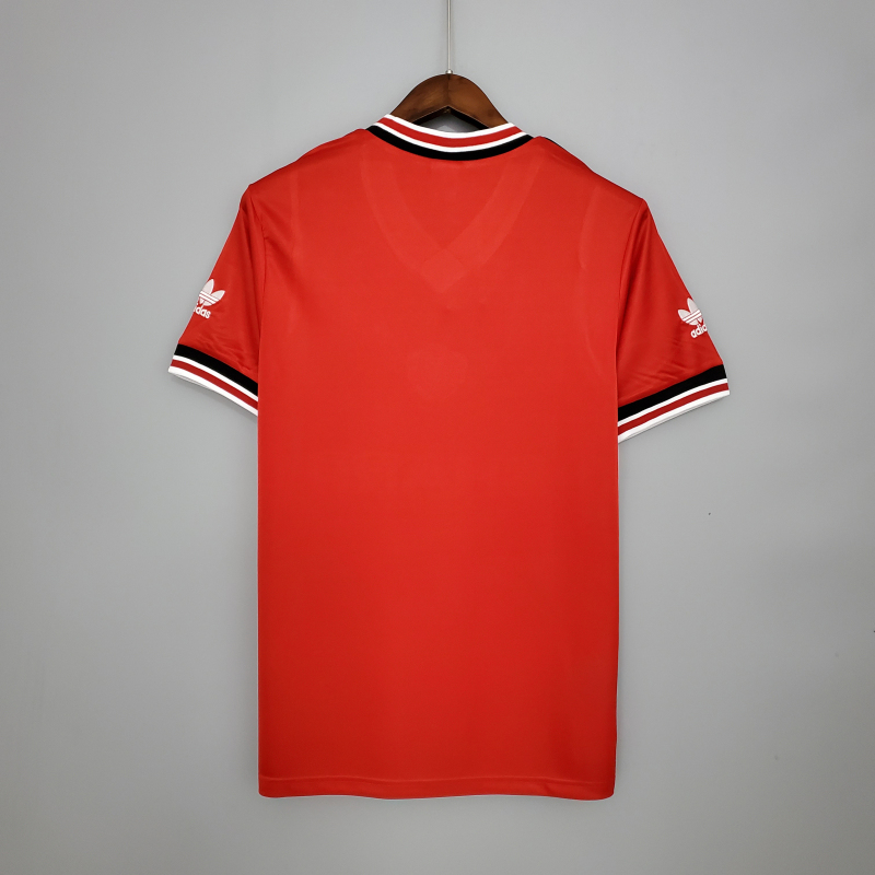 1985-1986 home Retro Manchester United Soccer Jerseys