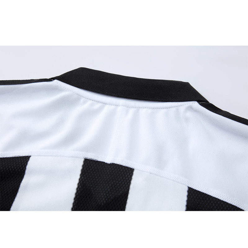 2003-2005 home Retro Newcastle United Soccer Jerseys