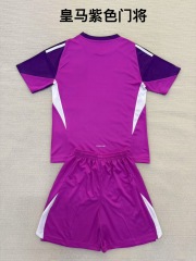 2025 2026 Real Madrid Goalkeeper jerseys kids + free socks