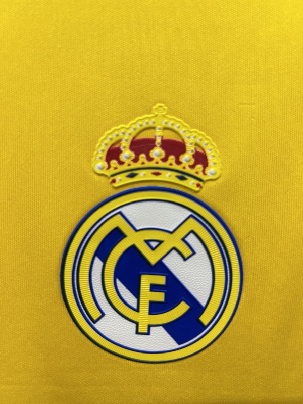 2011-2012 Goalkeeper Retro Real Madrid Soccer Jerseys