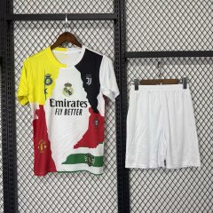 Ronaldo #7 Commemorative Edition jersey kids + free socks
