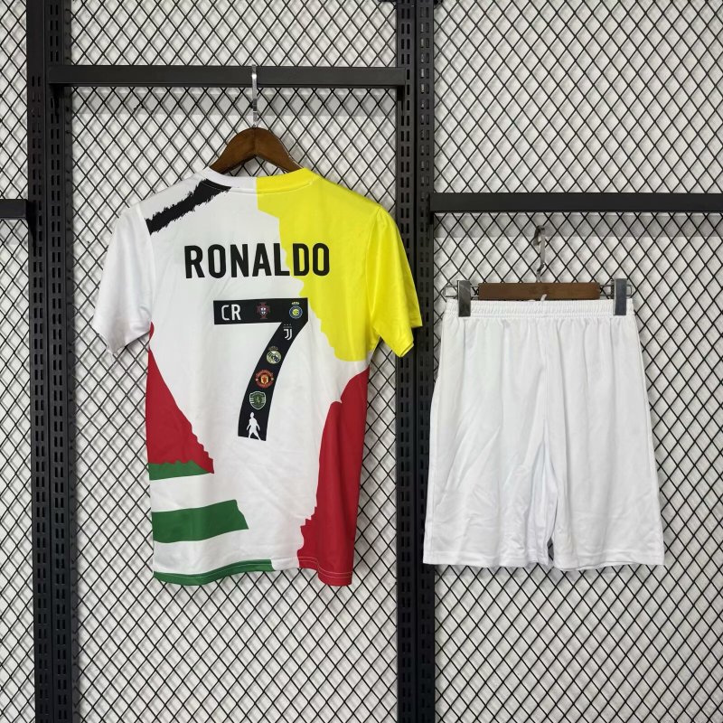 Ronaldo #7 Commemorative Edition jersey kids + free socks