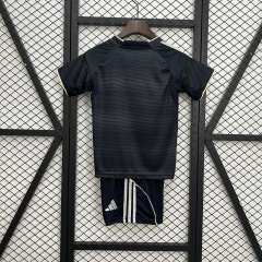 25/26 kids Real Madrid away size: 16-28 + free socks