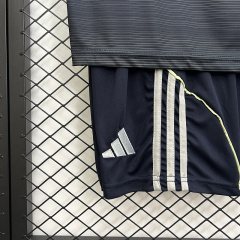 25/26 kids Real Madrid away size: 16-28 + free socks