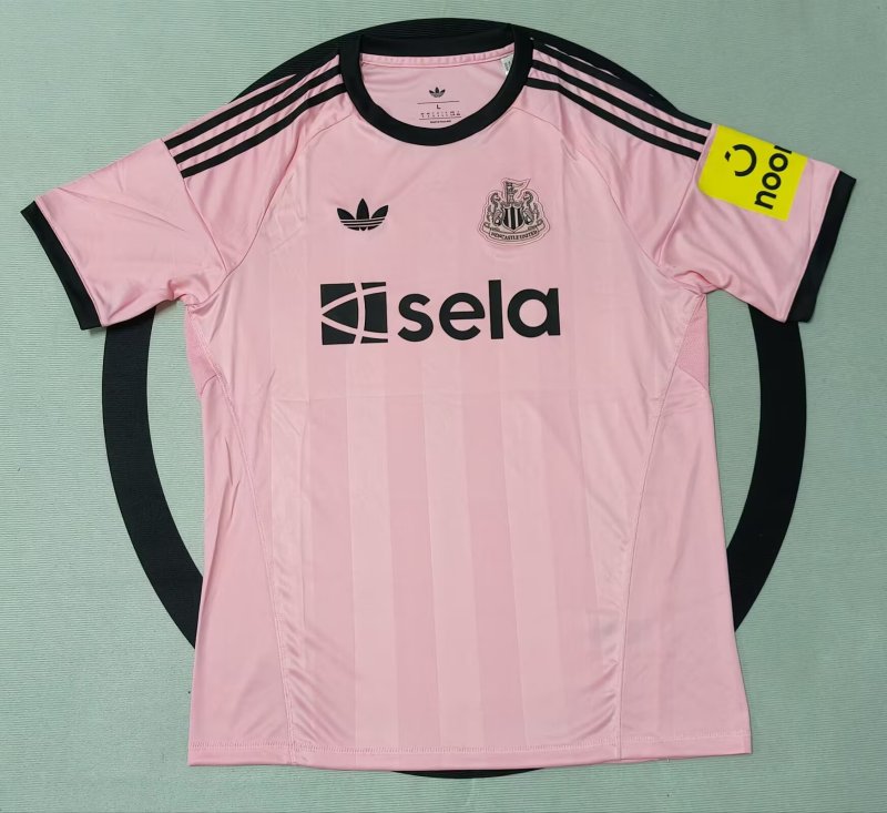 2025-2026 Newcastle United Goalkeeper jersey S-4XL