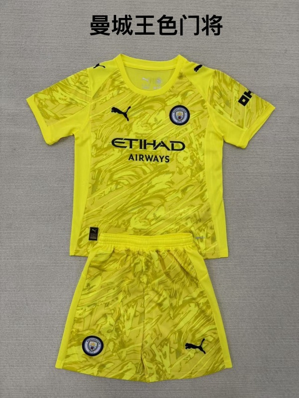25/26 Manchester City Goalkeeper kids + free socks