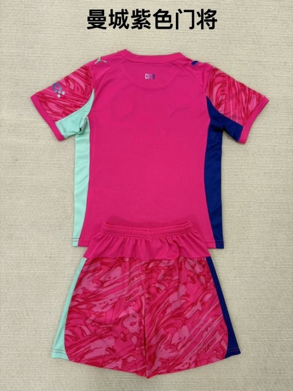25/26 Manchester City Goalkeeper kids + free socks