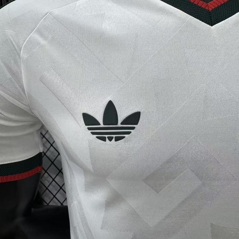 2026 FIFA World Cup Mexico away Player version