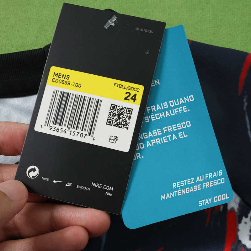 2026 FIFA World Cup England Goalkeeper Kids kit + free socks