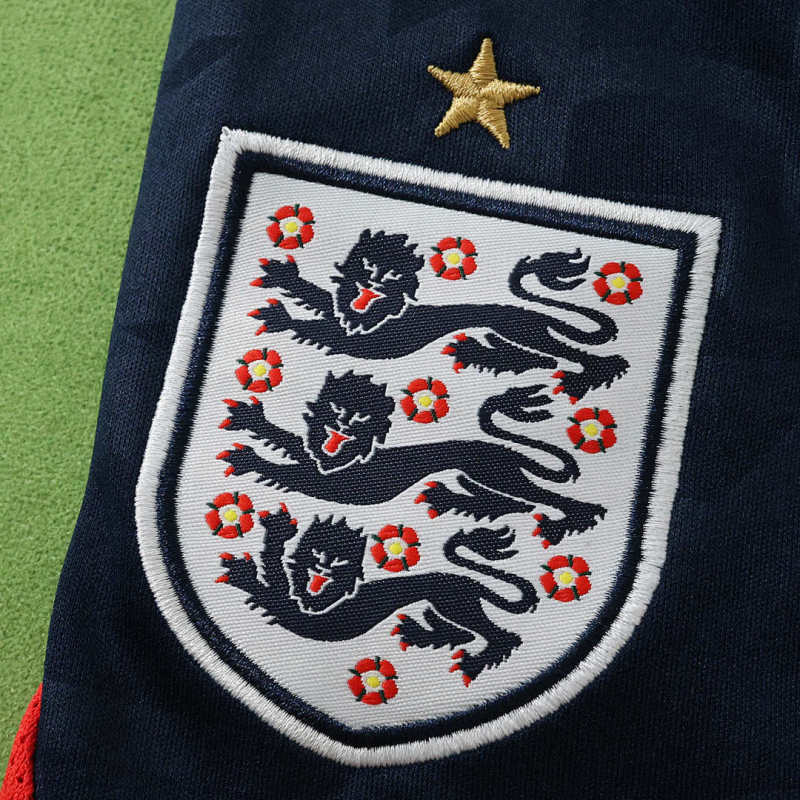 2026 FIFA World Cup England Goalkeeper Kids kit + free socks