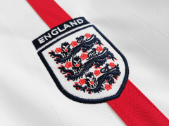 2002 home Long sleeves England RETRO Fan version