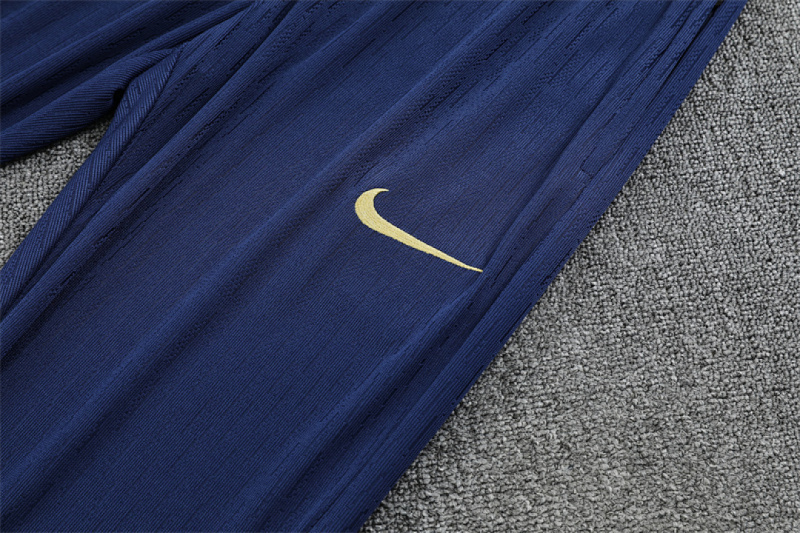 25-26 Barcelona Half zip training suit set