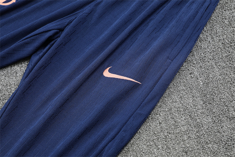 25-26 Barcelona Half zip training suit set