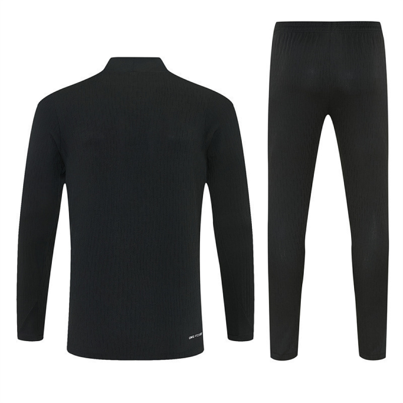 25-26 Barcelona Half zip training suit set