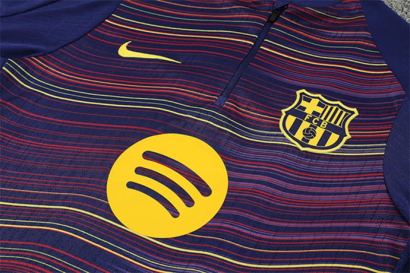 25-26 Barcelona Half zip training suit set