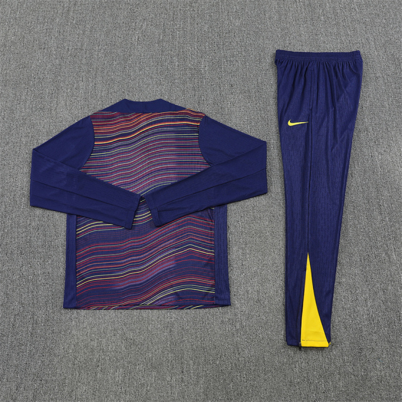 25-26 Barcelona Half zip training suit set