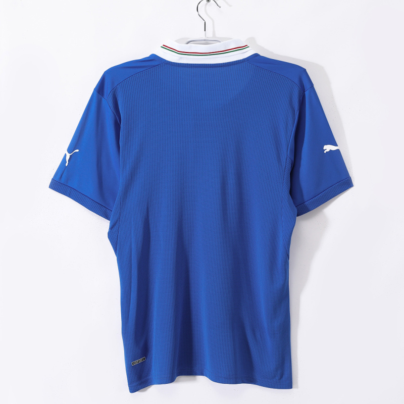 2012 home Italy retro Fan version
