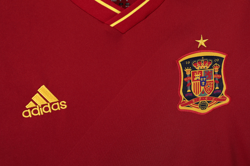 2012 home Spain retro Fan version