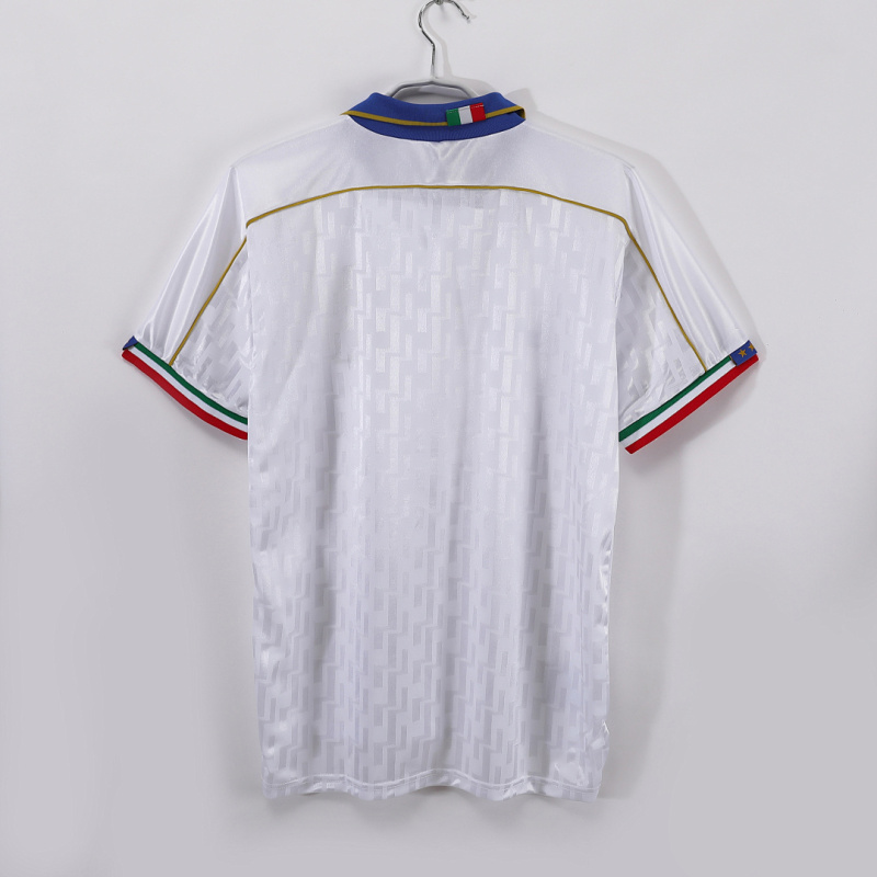 1995 away Italy retro Fan version