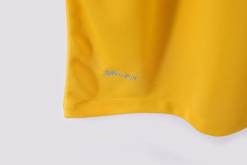 2013 home Brazil retro Fan version