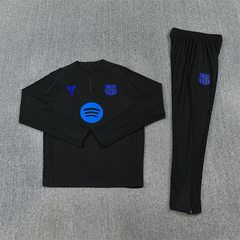 25-26 Barcelona Half zip training suit set
