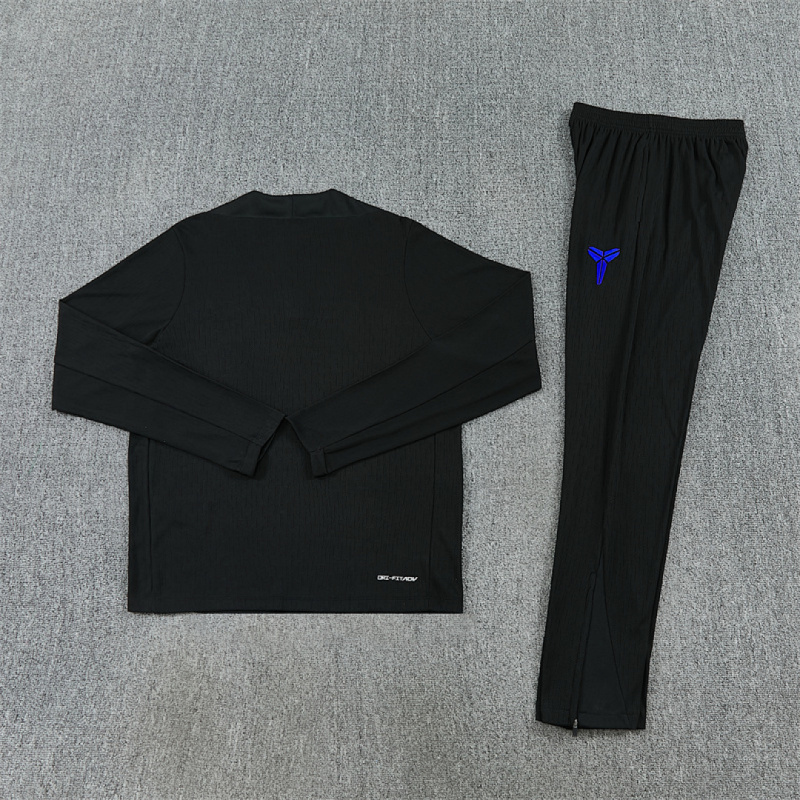 25-26 Barcelona Half zip training suit set