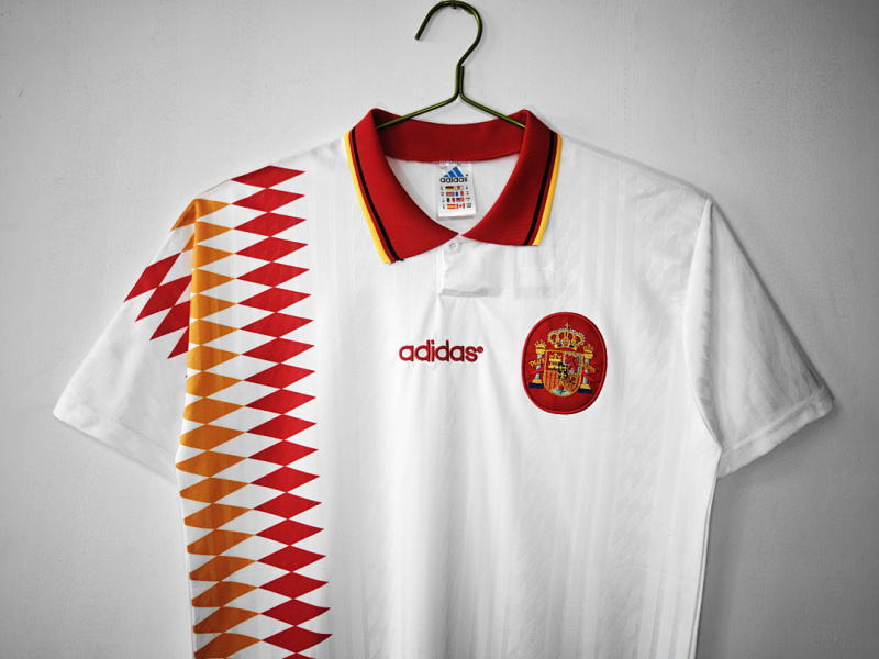 1994 away Spain retro Fan version