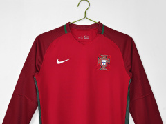 2016 home Long sleeves Portugal retro Fan version