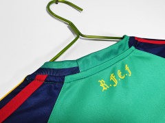 2010 Goalkeeper Spain retro Fan version